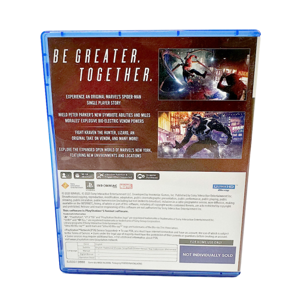 Back cover of PS5 Marvel Spider-Man 2 game case featuring screenshots and gameplay details.