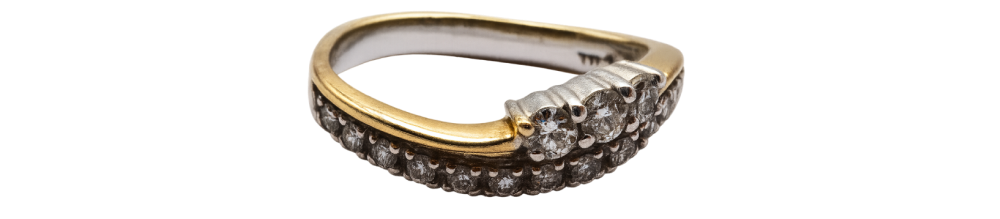 White gold diamond ring with a row of sparkling diamonds set in an elegant, modern band design.